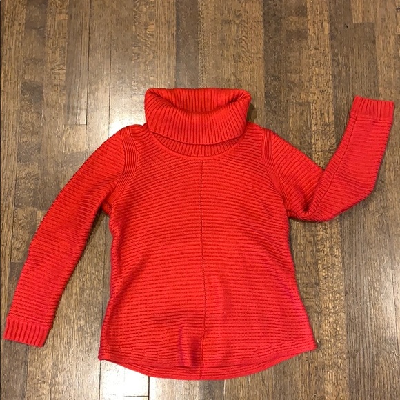 Calvin Klein Sweaters - NWOT Calvin Klein cable knit sweater